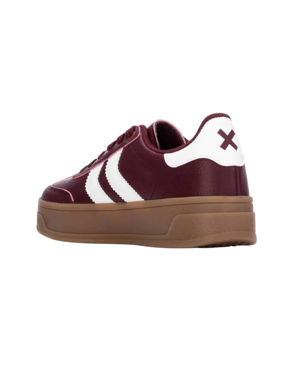 XTI Burgundy & White Platform Gum Sole Trainers