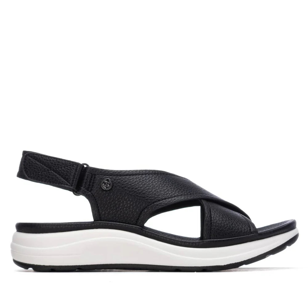XTI Black Crisscross Sandals 145172