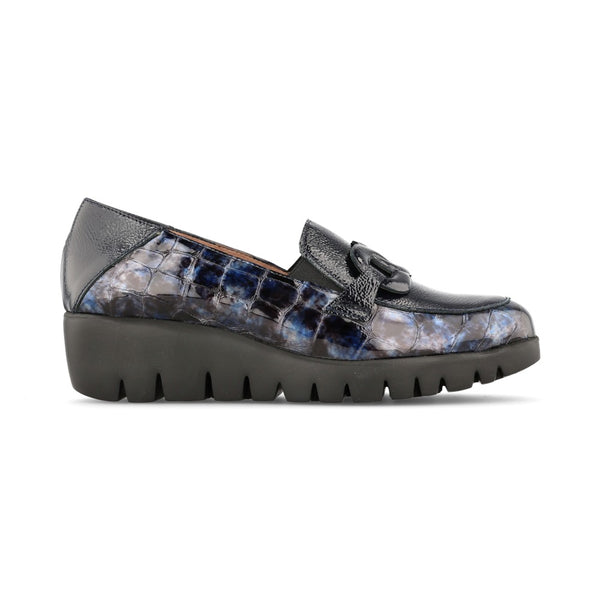 Wonders C-33330 Navy Patent Croc Leather Loafers