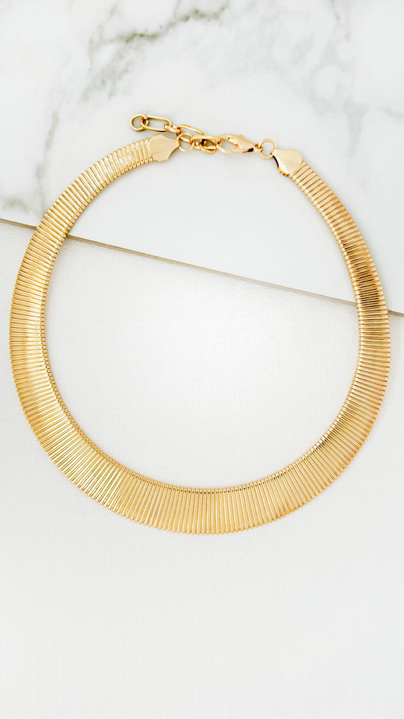 Gold Snake Chain Collar Necklace