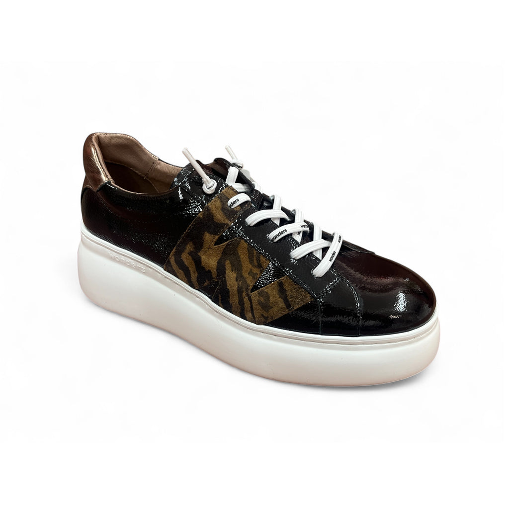 Wonders A-2660 Black Patent Trainers with Zebra Print