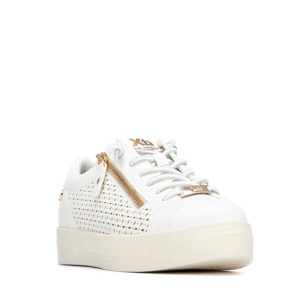 XTI White Perforated Design Trainers 145095