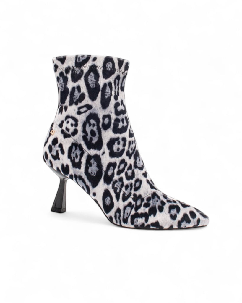 Una Healy A Fire Love Cruella Mid Heel Boots