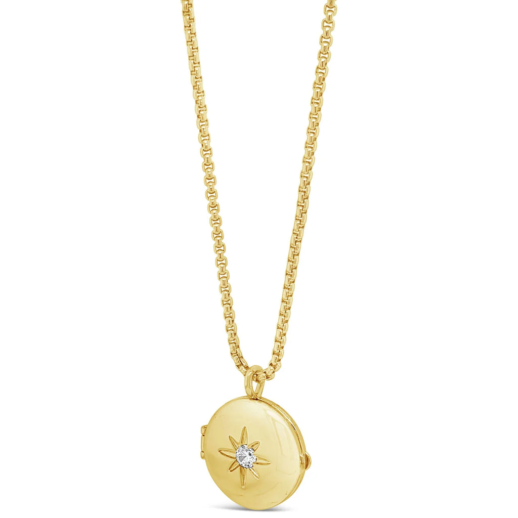Séala Gold Star Locket Pendant Necklace