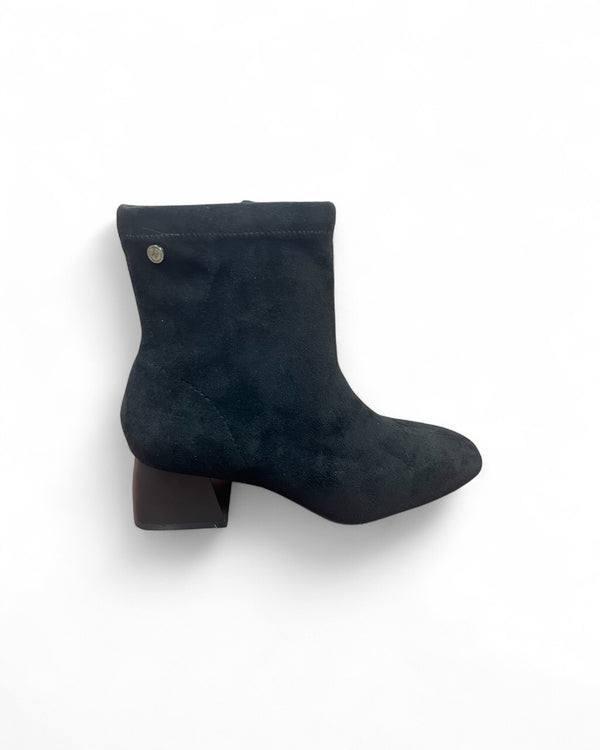 XTI Black Block Heel Boots
