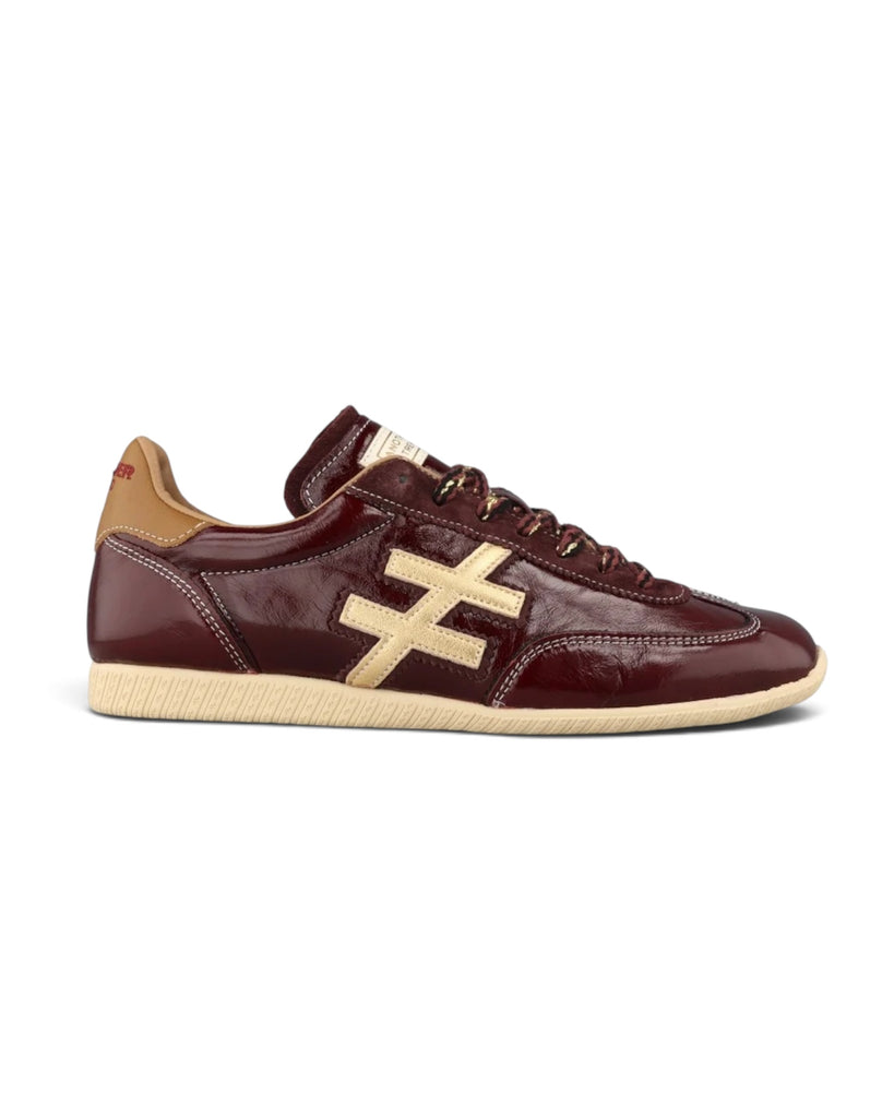 Another Trend A078 Burgundy & Gold Slim Gum Sole Trainers