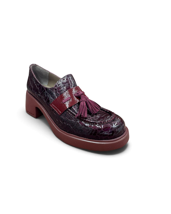 Wonders E-7141 Wine Croc Patent Chunky Heeled Leather Loafer with Tassle