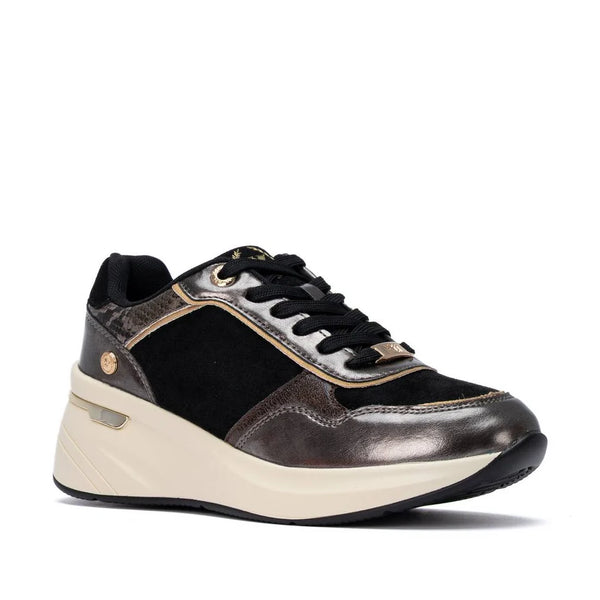 XTI 146383 Black & Pewter Wedge Trainers