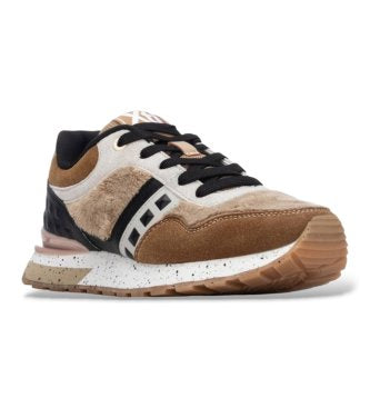 XTI 146110 Beige/Brown & Black Teddy Fur Trainers