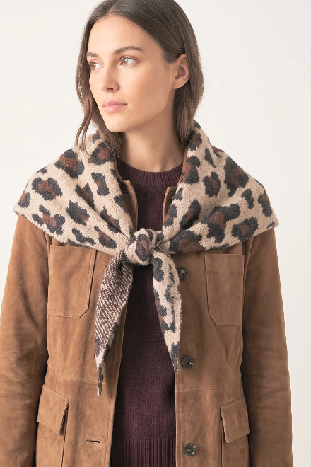 Beige Leopard Print Triangle Heavyweight Scarf