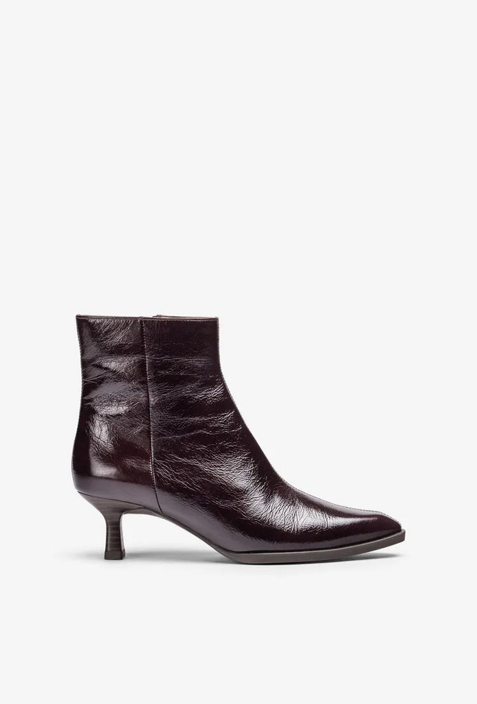 Unisa Lomas Testa Crinkle Patent Leather Ankle Boots
