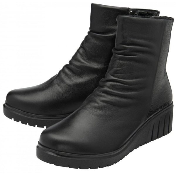 Adlee Black Leather Wedge Ankle Boots