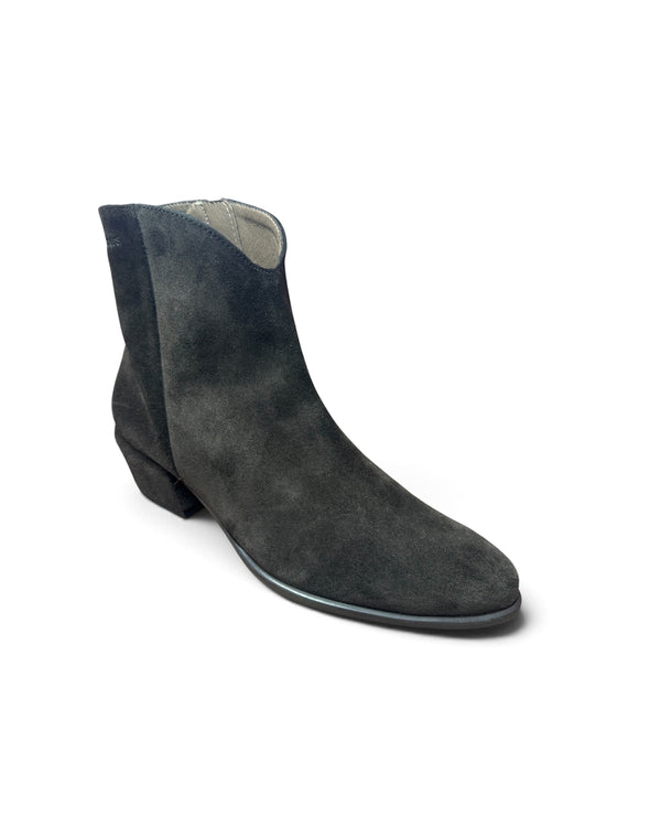 Wonders D-2001 Brown Suede Small Block Heel Ankle Boots