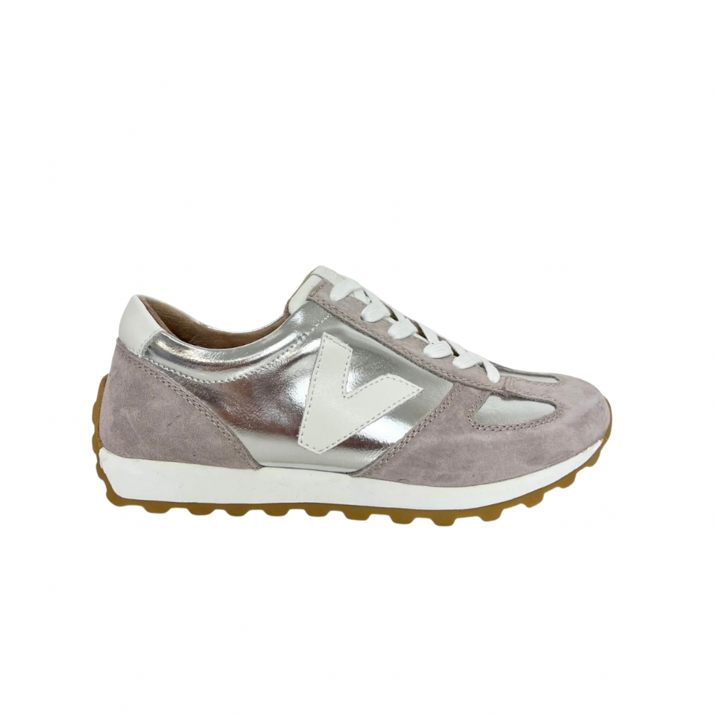 Drilleys Seventy Two Illuminate Gum Sole Trainers