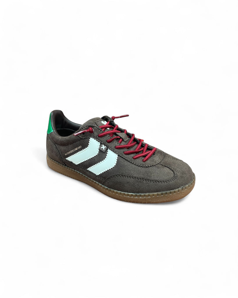 XTI Brown Gum Sole Trainers