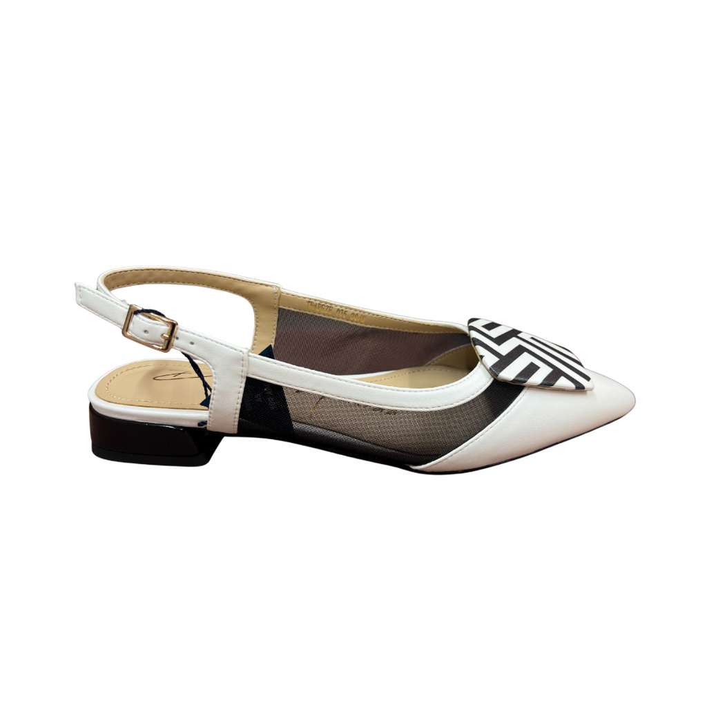 Dancing Matilda Trapeze 035 Blanco Pointed Slingback Shoe