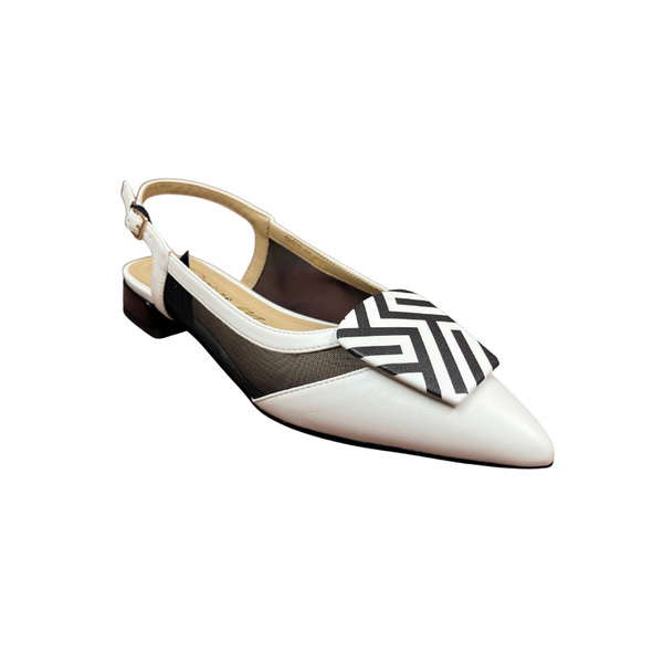 Dancing Matilda Trapeze 035 Blanco Pointed Slingback Shoe