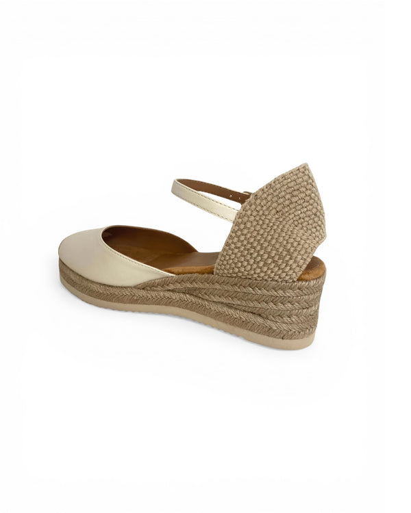 Unisa Cisca Ivory Leather Espadrilles