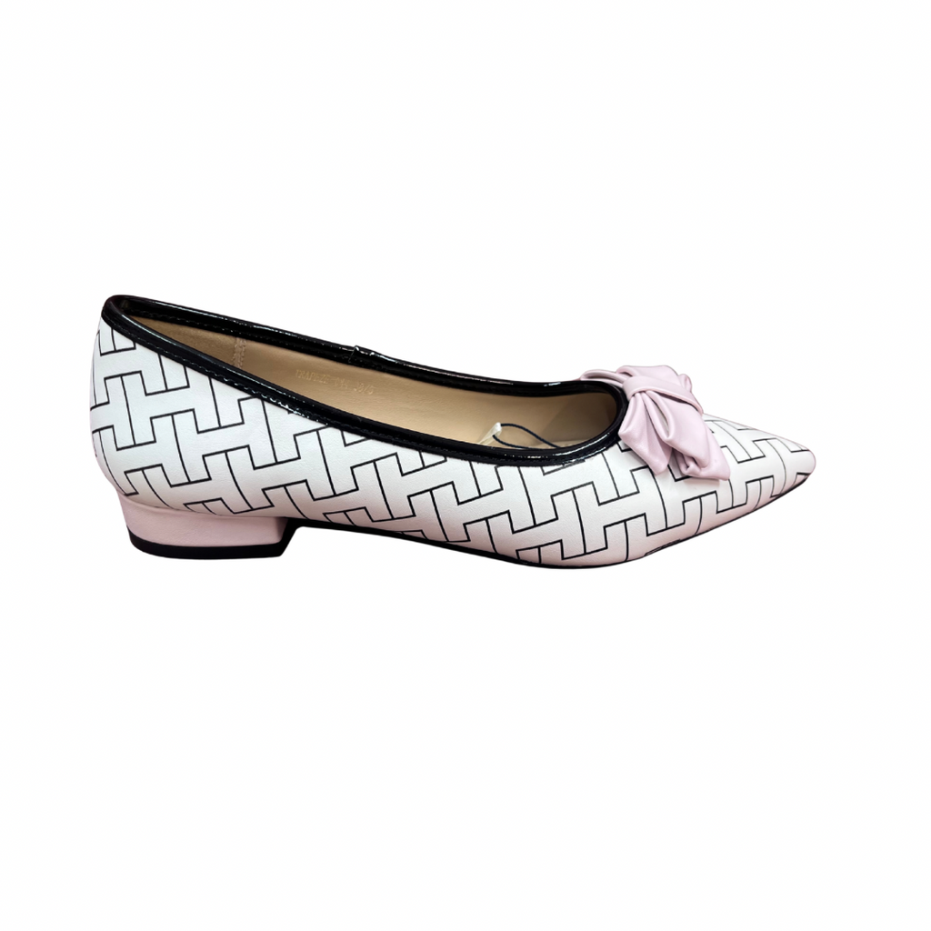 Dancing Matilda Trapeze 044 Cream Pattern Pointed Shoe with Pink Bow