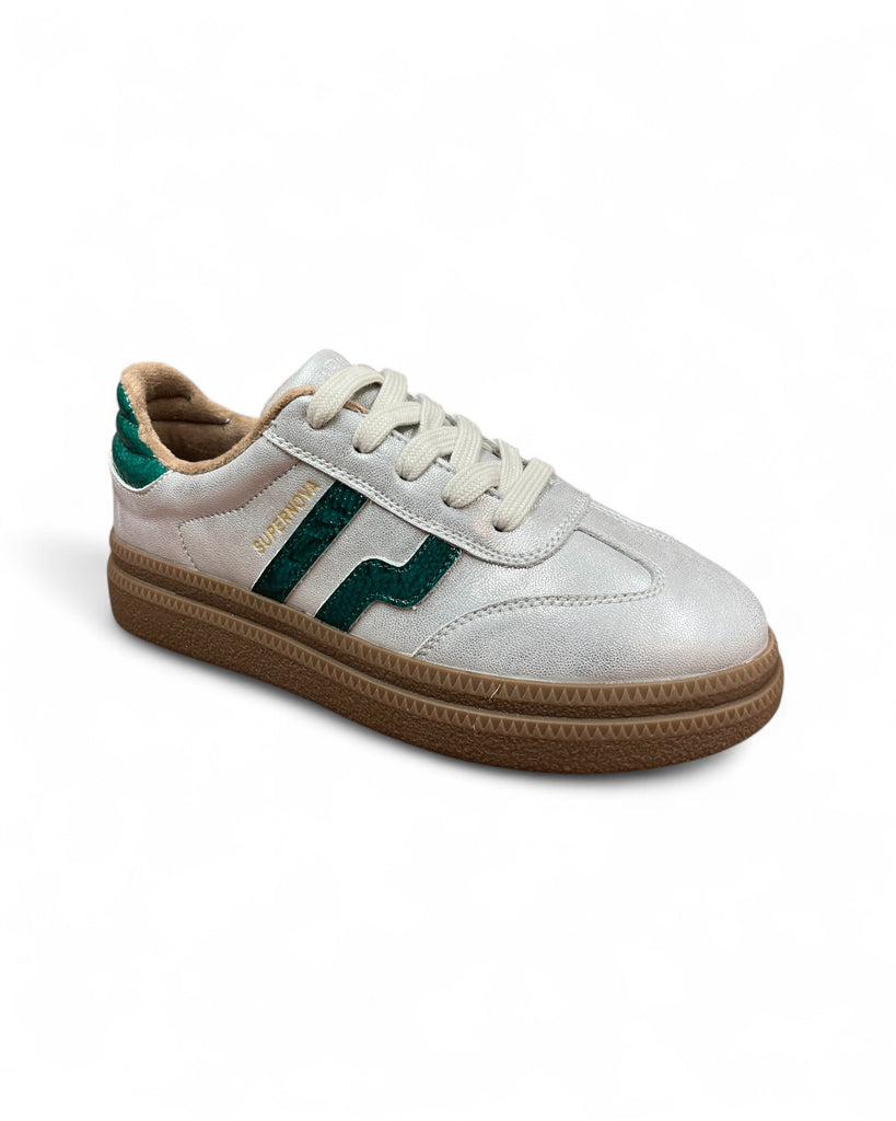 Drilleys Eighty Two OuterSpace Gum Sole Trainers