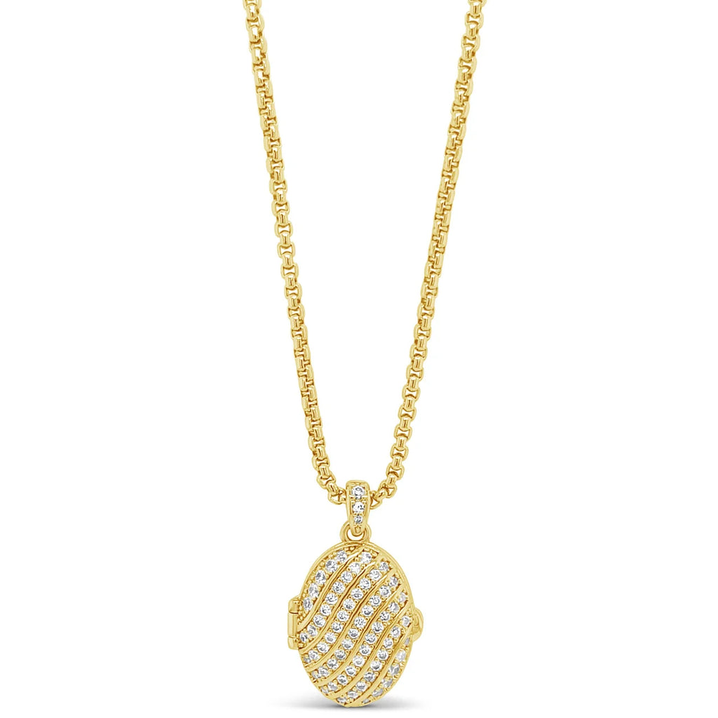 Séala Gold Oval Locket Pendant Necklace