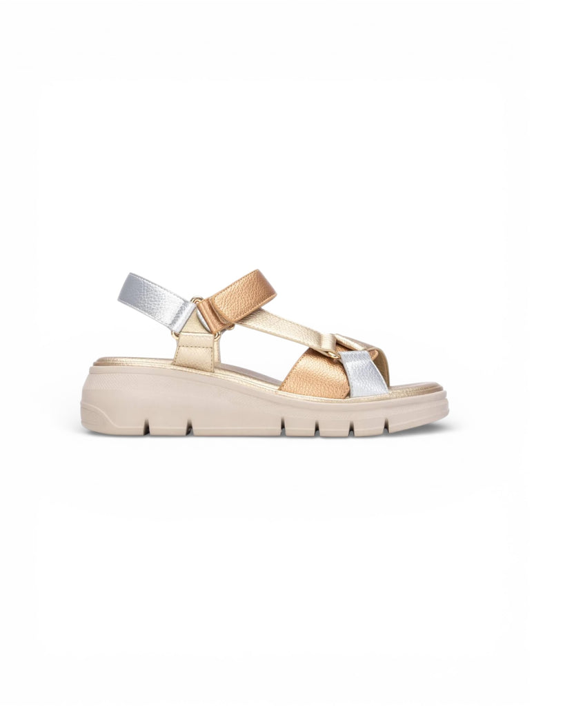 XTI Gold Metallic Mix Sandals 145398