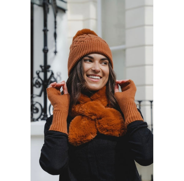 Nutmeg Fingerless Cable Knit Gloves