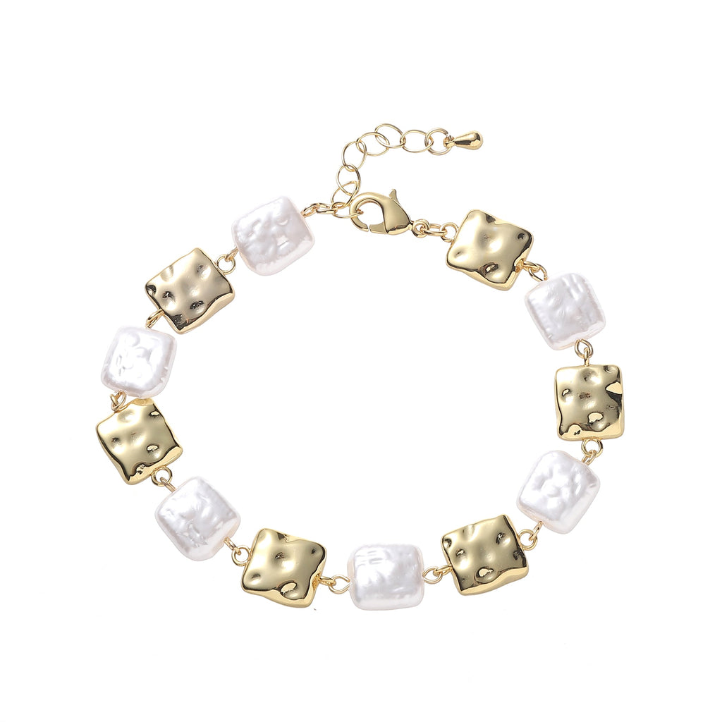 Gold & Square Pearl Bracelet