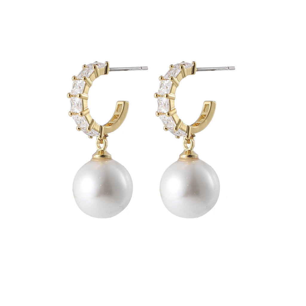 Gold Crystal & Pearl Drop Earrings