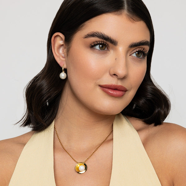 Ophelia Gold & Pearl Pendant Necklace