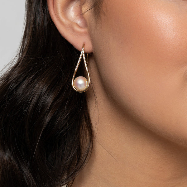 Jayda Gold & Pearl Drop Earrings