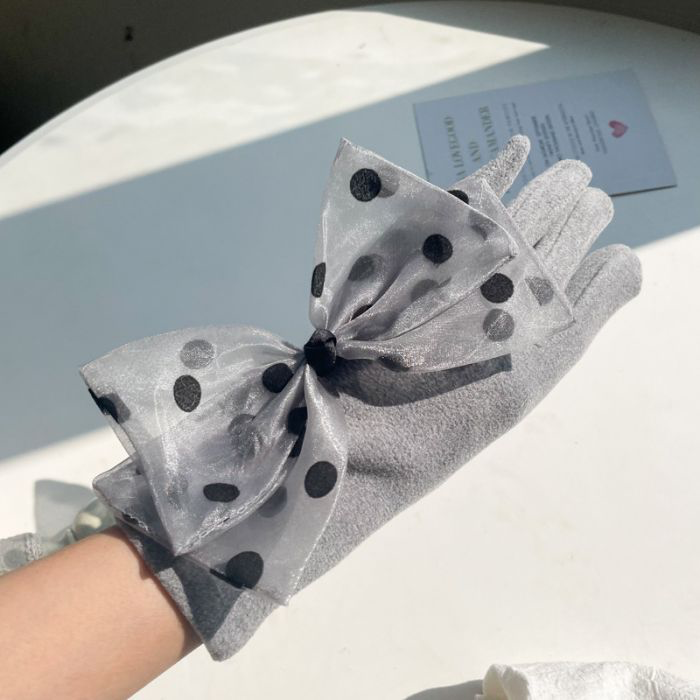 Grey Gloves With Oversized Polka Dot Bow