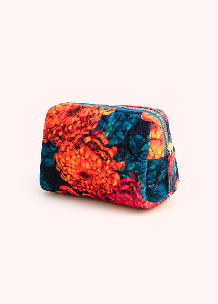 Powder Chrysanthemums Quilted Velvet Vanity Bag