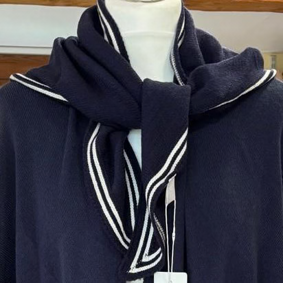 Navy & White Trim Triangle Knit Scarf
