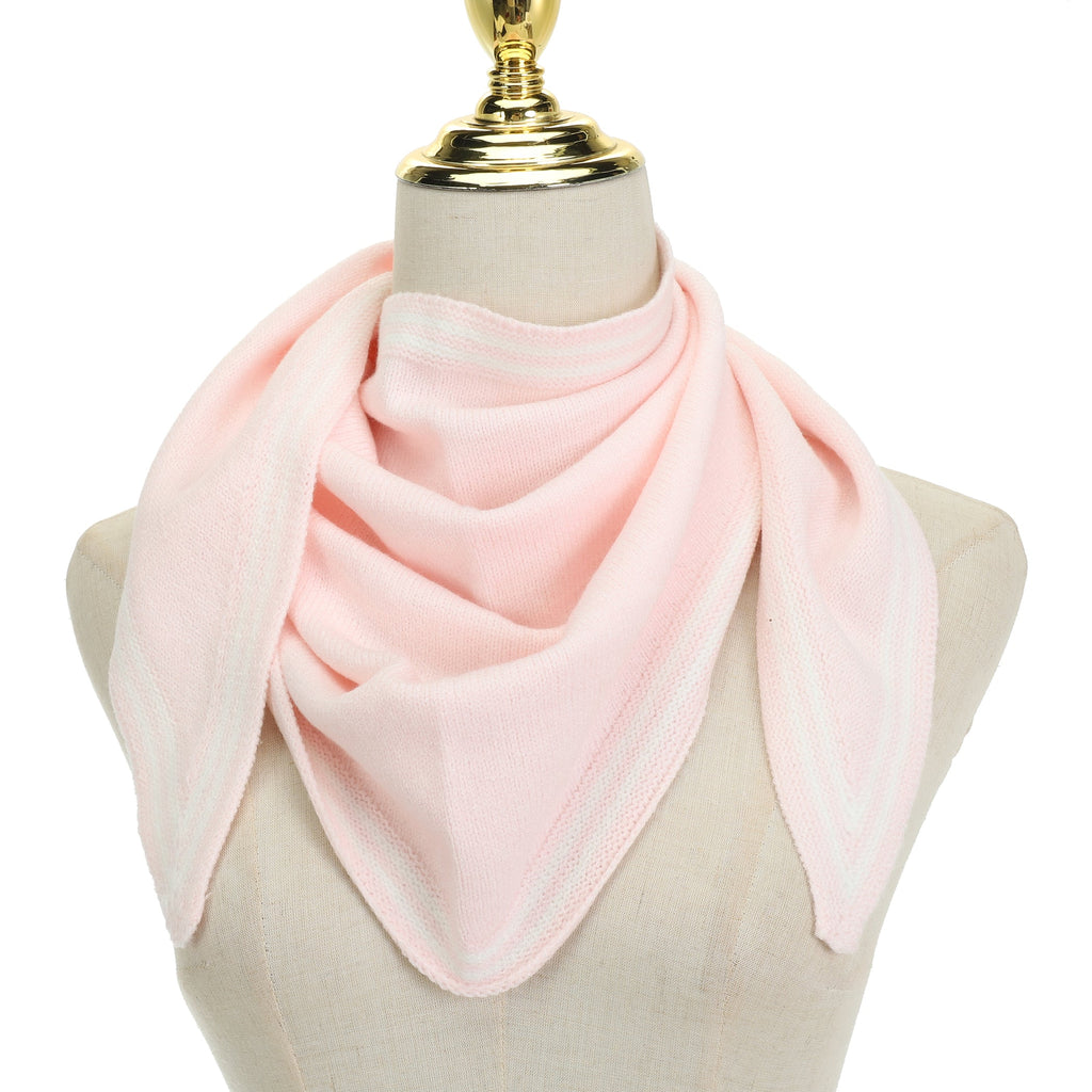 Marshmallow & White Trim Triangle Knit Scarf