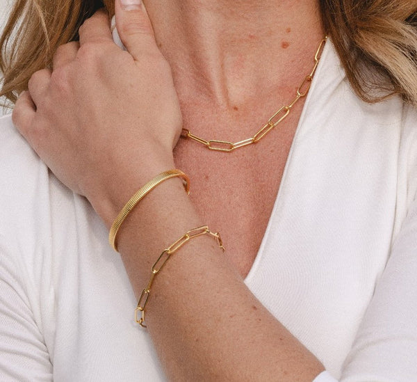Gold Bar Bangle Bracelet