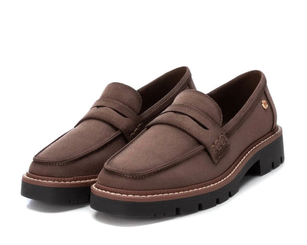 XTI Taupe Moccasins