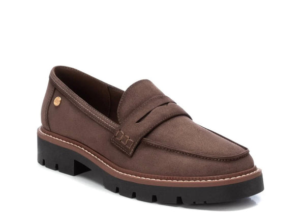 XTI Taupe Moccasins