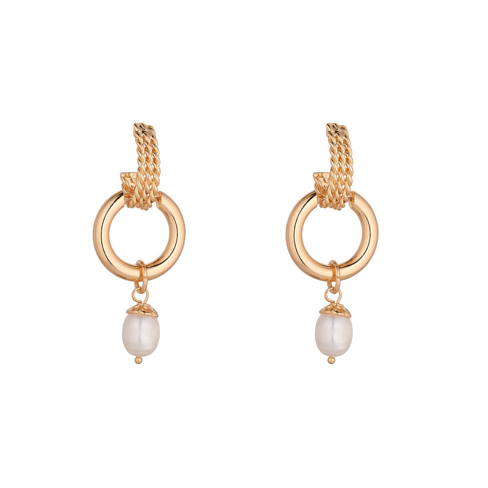 Gold & Freshwater Pearl Earrings